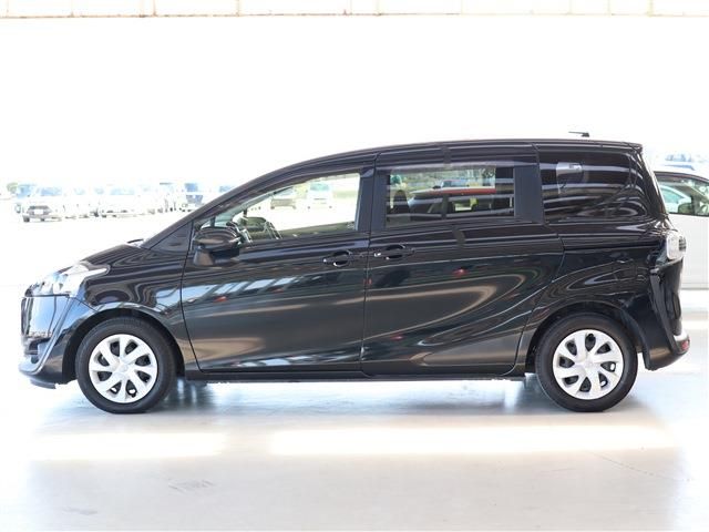 Toyota SIENTA 2016-09 13306-24
