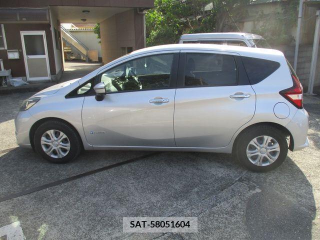 Nissan NOTE 2017-06 280177-5