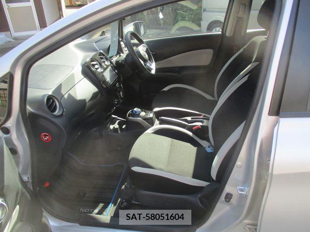 Nissan NOTE 2017-06 280177-9