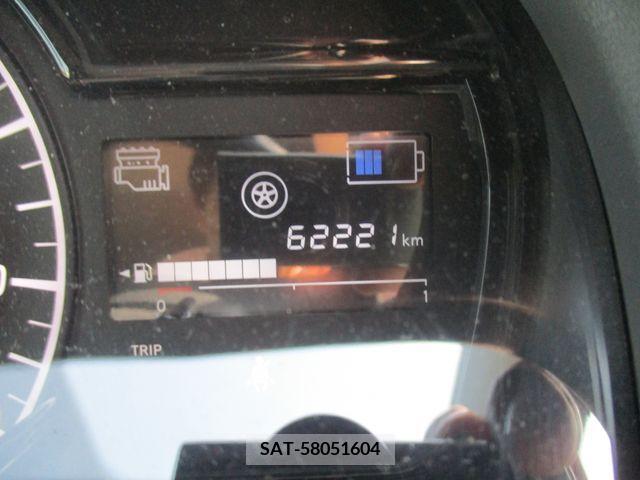 Nissan NOTE 2017-06 280177-14