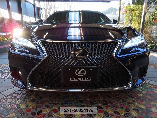 Lexus LS 2021-04 221480-3