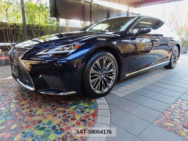 Lexus LS 2021-04 221480-10