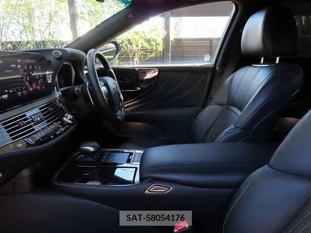 Lexus LS 2021-04 221480-16