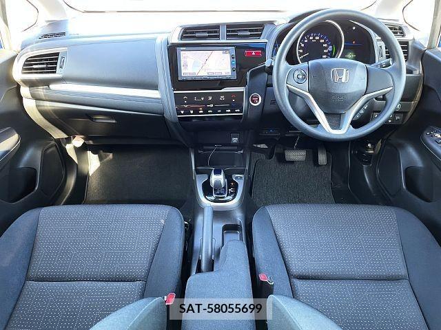 Honda FIT HYBRID 2016-02 304018-1