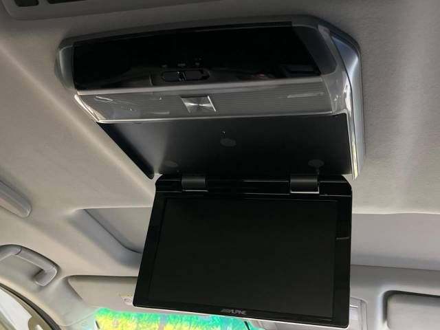 Toyota ALPHARD 2012-12 186665-5