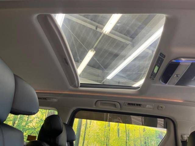 Toyota ALPHARD 2012-12 186665-2