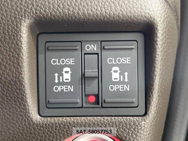 Honda N BOX 2021-03 233038-6