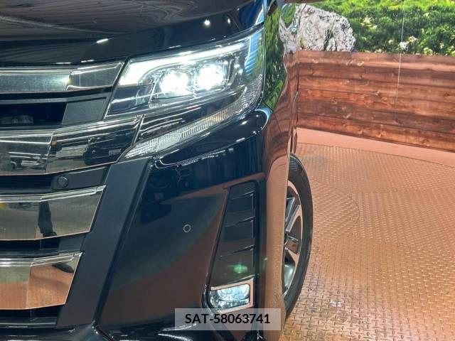 Toyota NOAH 2019-06 279466-13