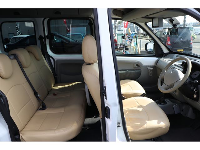 Renault KANGOO 2008-10 24587-8
