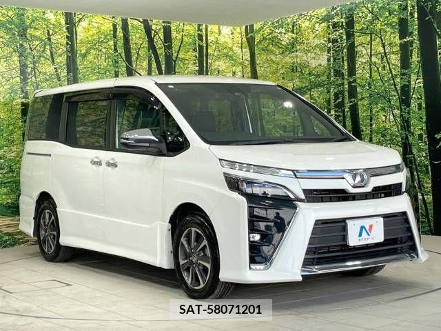 Toyota VOXY 2019-01 377540-16