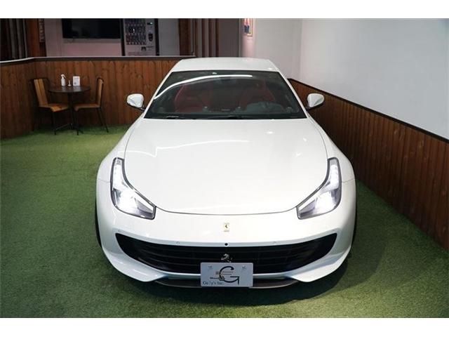 Ferrari GTC4 2017-12 5318-2