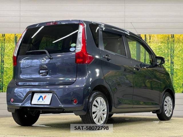 Nissan DAYZ 2013-10 387633-17