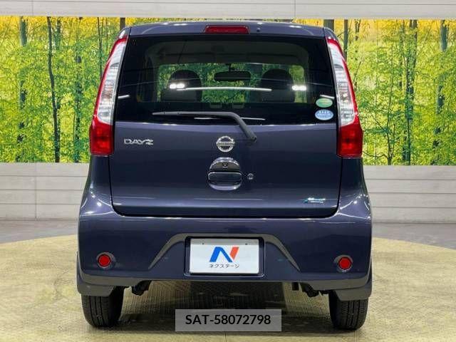 Nissan DAYZ 2013-10 387633-15
