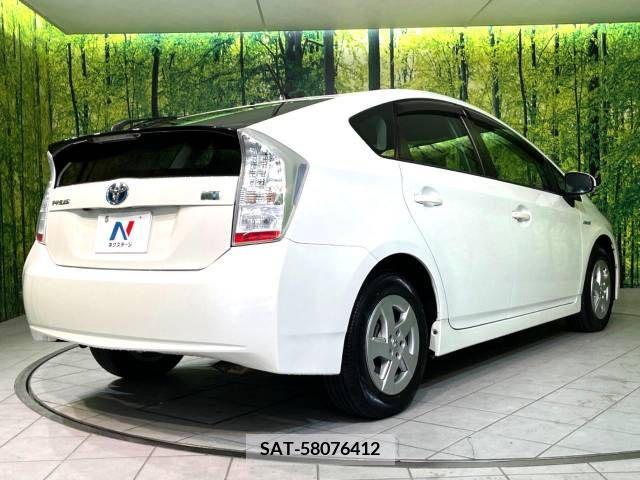 Toyota PRIUS 2009-10 383606-17