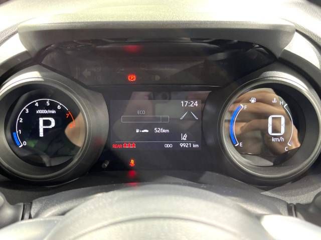 Toyota YARIS CROSS 2023-07 195543-18