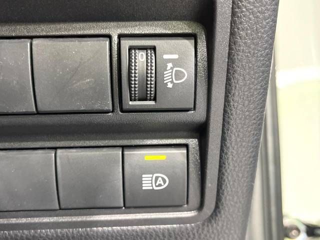 Toyota YARIS CROSS 2023-07 195543-17
