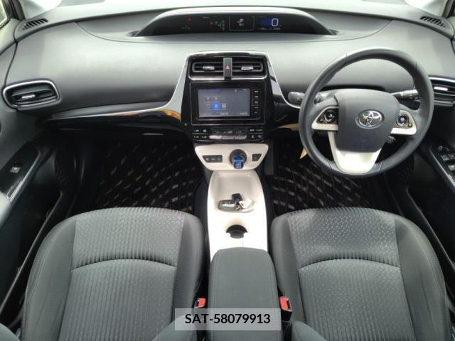 Toyota PRIUS 2016-01 322353-2