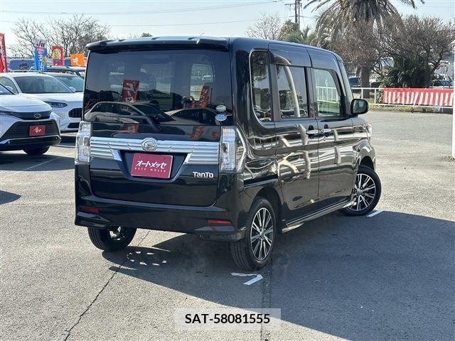 Daihatsu TANTO CUSTOM 2017-01 372640-1