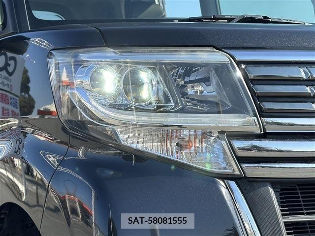 Daihatsu TANTO CUSTOM 2017-01 372640-23