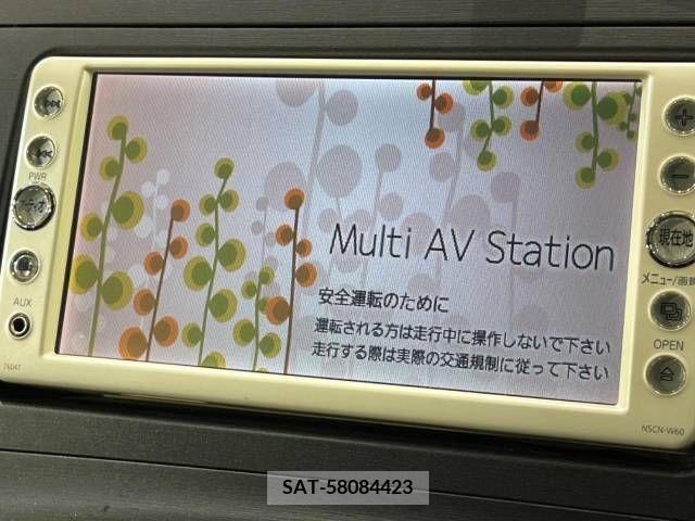 Toyota PRIUS 2010-11 393327-2
