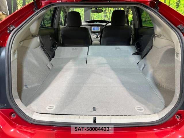 Toyota PRIUS 2010-11 393327-11