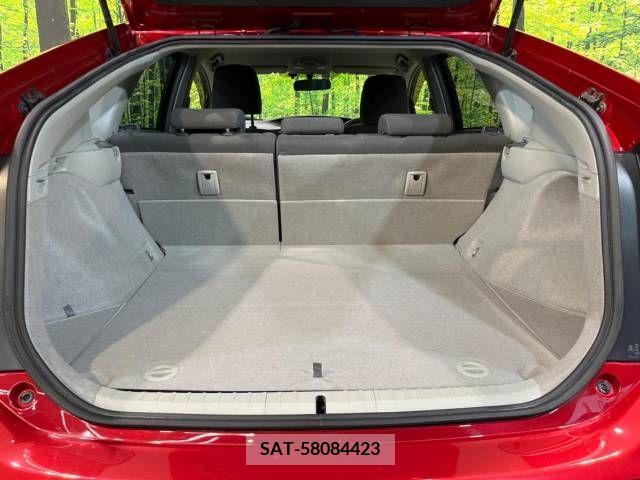 Toyota PRIUS 2010-11 393327-10