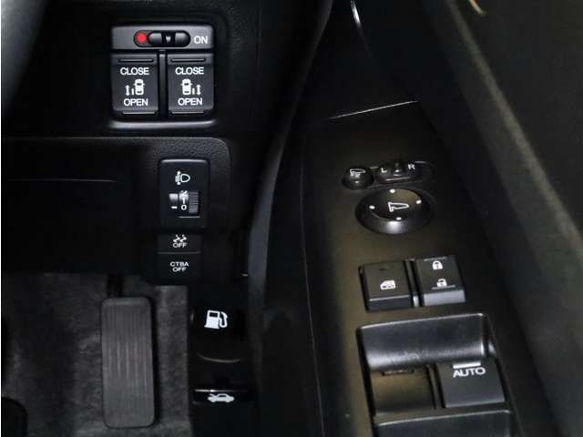 Honda N BOX 2014-09 2772-12