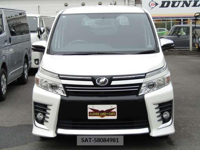 Toyota VOXY 2015-12 321468-4