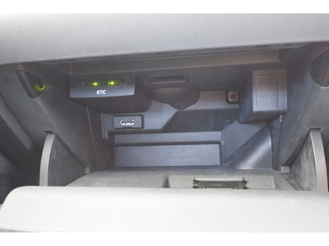 Audi A1 2013-02 186092-11