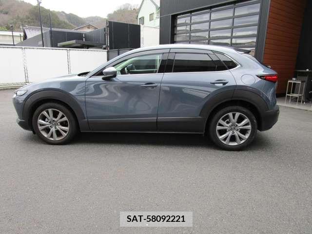 Mazda CX-30 2021-03 218650-4