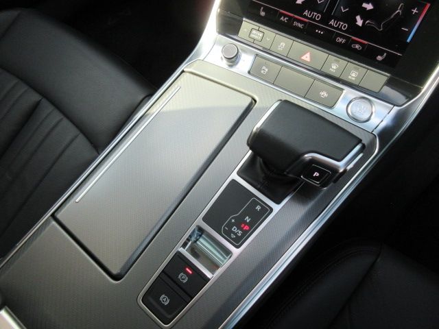 Audi A7 2020-08 27906-23