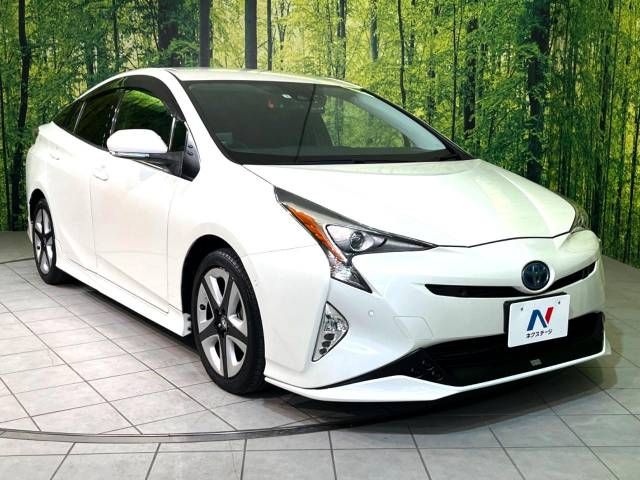 Toyota PRIUS 2017-01 184196-16