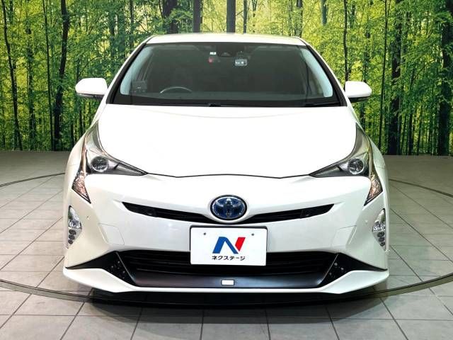 Toyota PRIUS 2017-01 184196-14