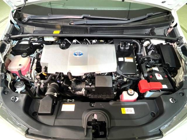 Toyota PRIUS 2017-01 184196-18