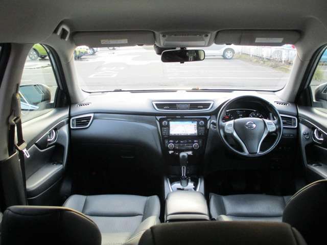 Nissan X-TRAIL 2015-07 28531-10