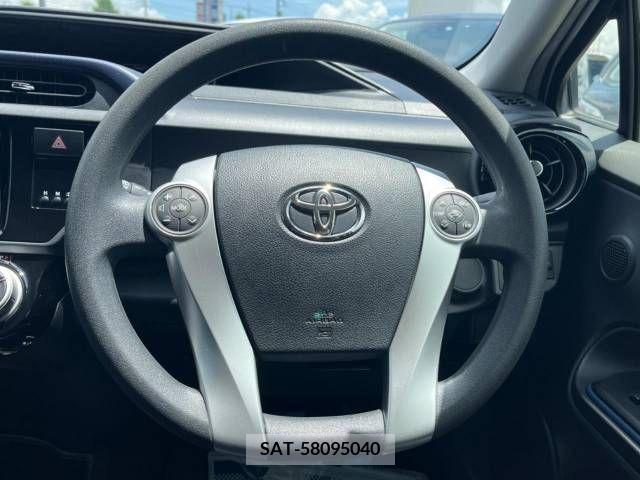 Toyota AQUA 2015-11 314237-11