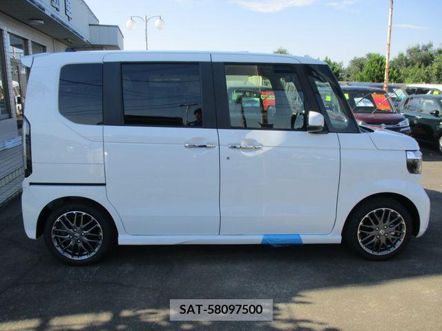 Honda N BOX CUSTOM 2024-07 364770-3