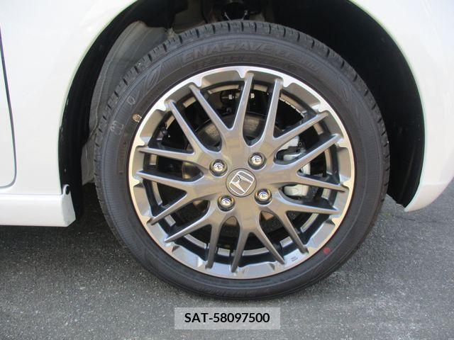 Honda N BOX CUSTOM 2024-07 364770-10