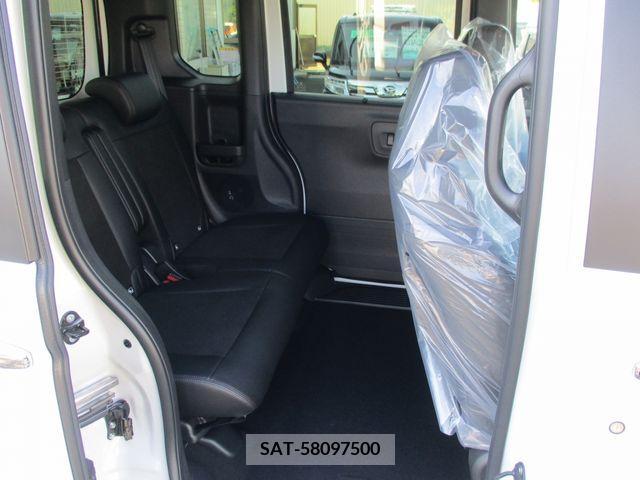 Honda N BOX CUSTOM 2024-07 364770-24