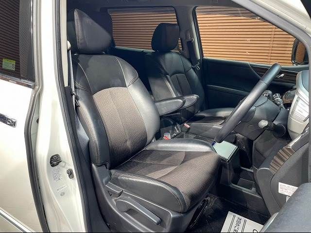 Nissan ELGRAND 2017-02 183427-7