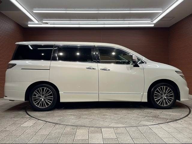 Nissan ELGRAND 2017-02 183427-17
