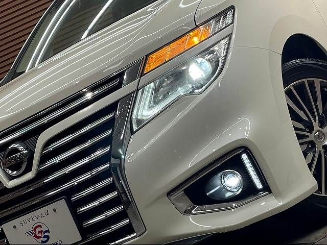 Nissan ELGRAND 2017-02 183427-9