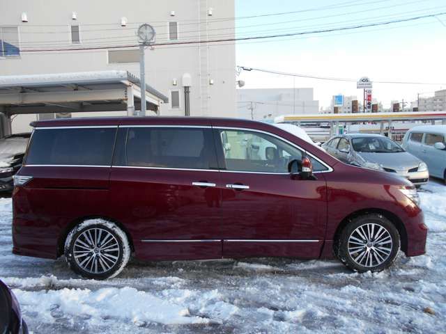 Nissan ELGRAND 2021-03 27931-4