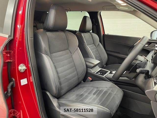 Mitsubishi OUTLANDER PHEV 2021-12 303893-6