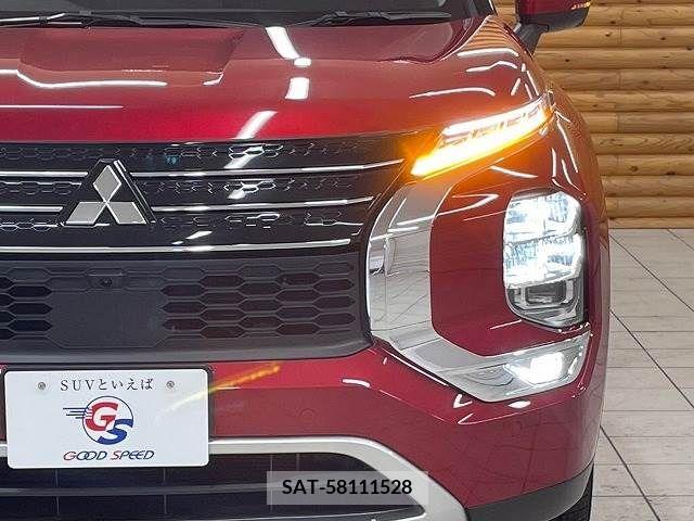 Mitsubishi OUTLANDER PHEV 2021-12 303893-9