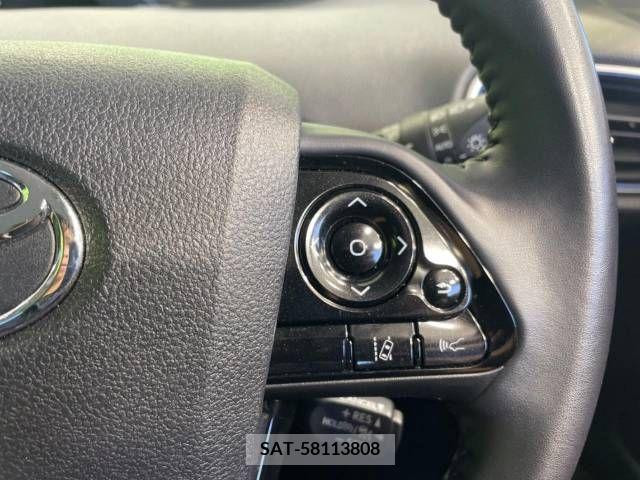 Toyota PRIUS 2019-11 366533-4