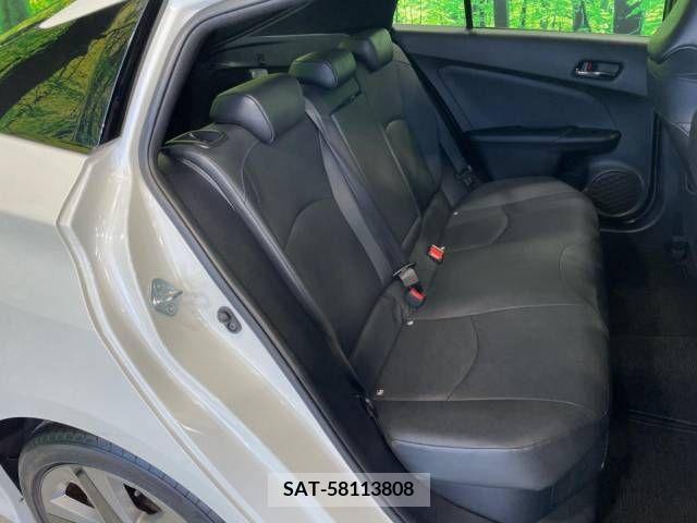 Toyota PRIUS 2019-11 366533-11