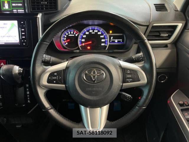 Toyota ROOMY 2017-11 255804-5
