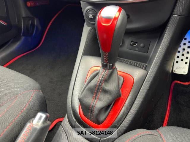 Renault LUTECIA 2016-03 283078-11