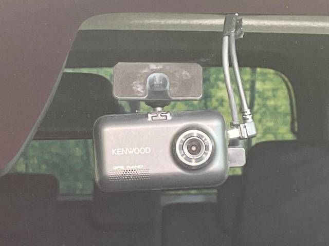 Toyota ROOMY 2019-06 14438-5
